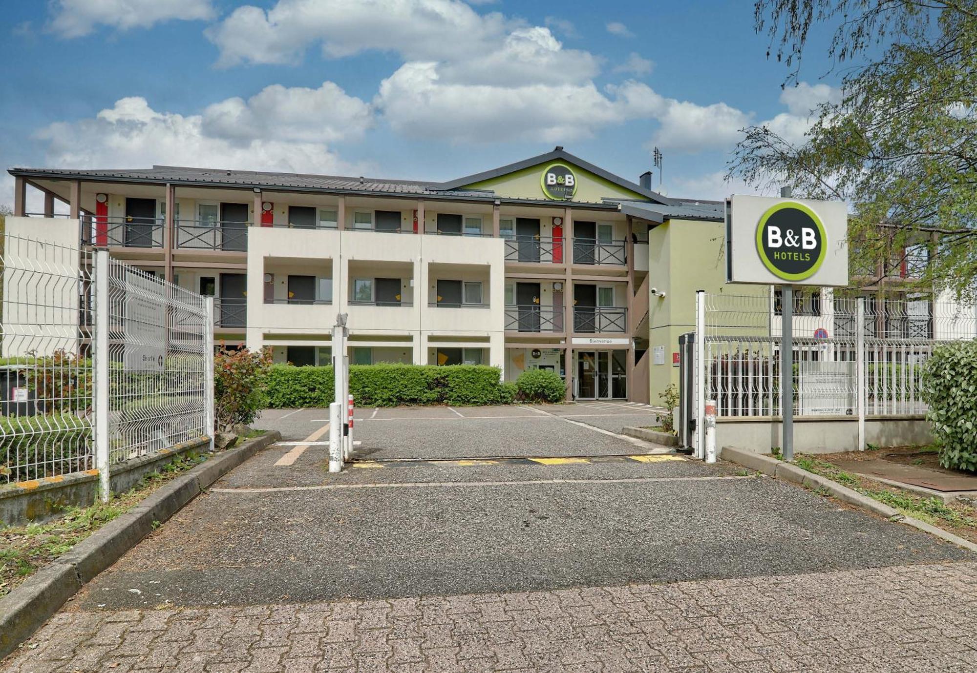 B&B Hotel Clermont-Ferrand Le Brezet Aeroport Exterior photo